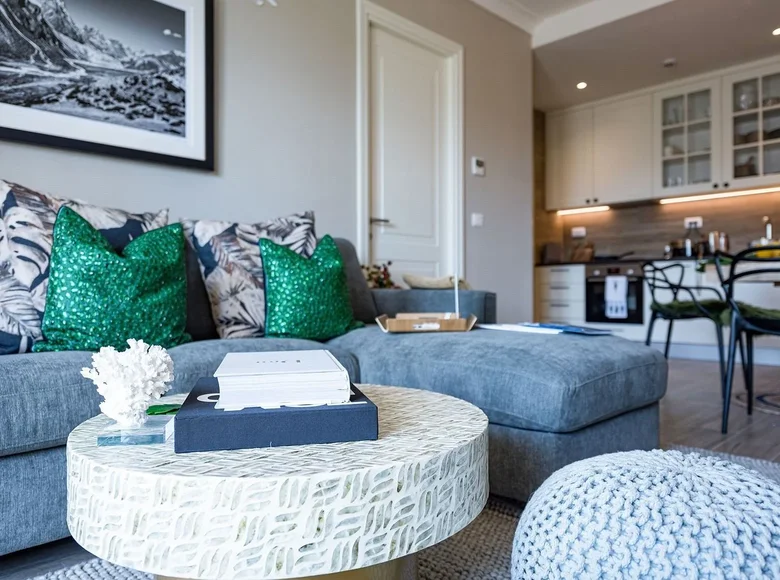 2 bedroom apartment 98 m² Lustica, Montenegro