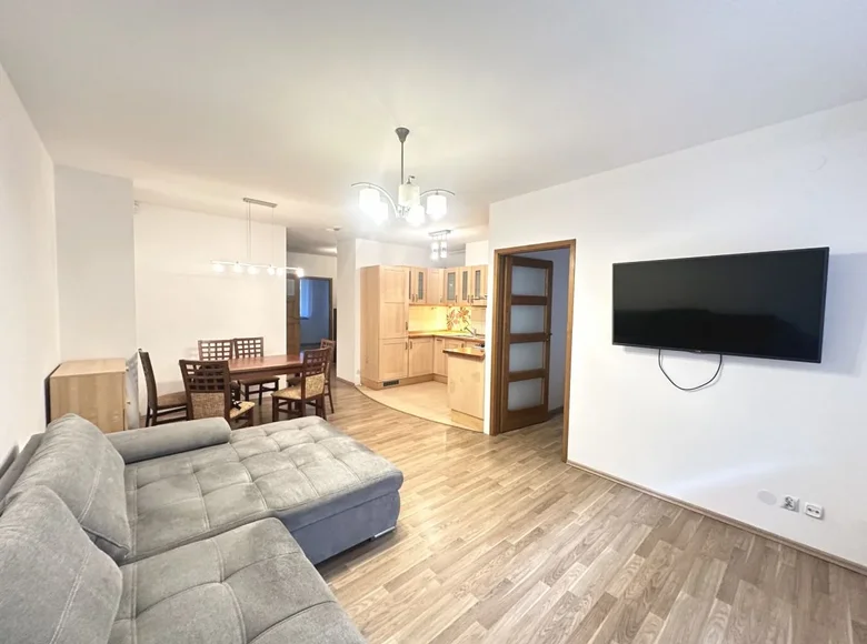 4 room apartment 77 m² Warsaw, Poland