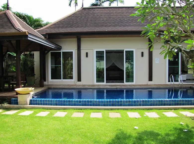 Haus 4 Schlafzimmer 800 m² Phuket, Thailand
