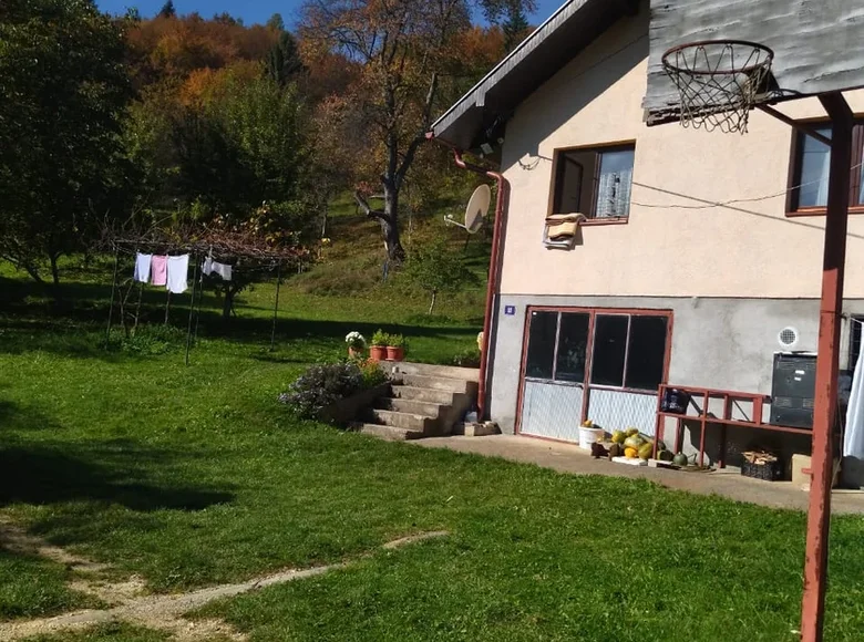 Haus 70 m² Orlja, Montenegro