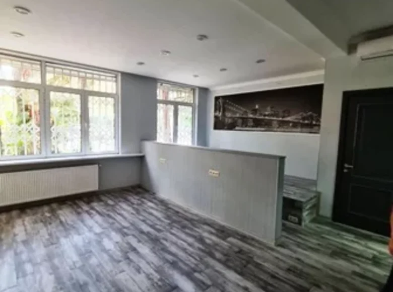 Nieruchomości komercyjne 155 m² Tbilisi, Gruzja