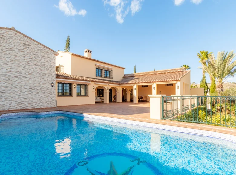 5 bedroom villa 1 094 m² Benissa, Spain