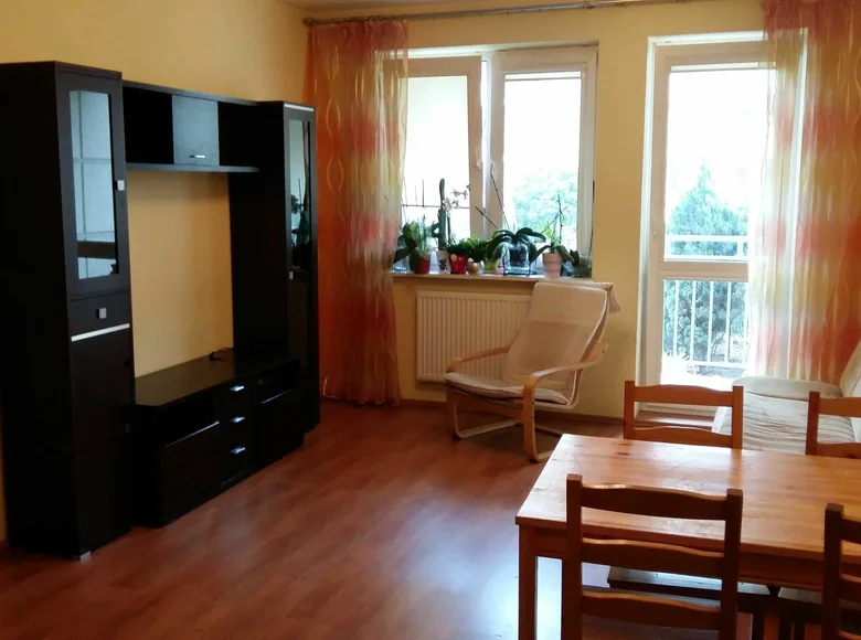 2 room apartment 47 m² in Warsaw, Poland