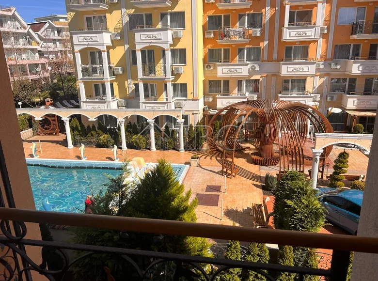 Квартира 3 комнаты 100 м² Несебр, Болгария