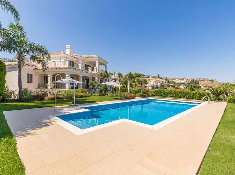 Вилла 11 спален 965 м² Estepona, Испания