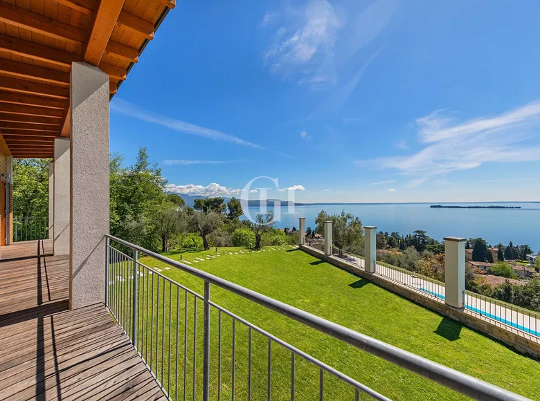 Villa de 6 habitaciones 262 m² Gardone Riviera, Italia