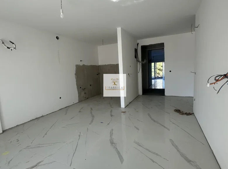 Apartamento 57 m² Burtaisi, Montenegro