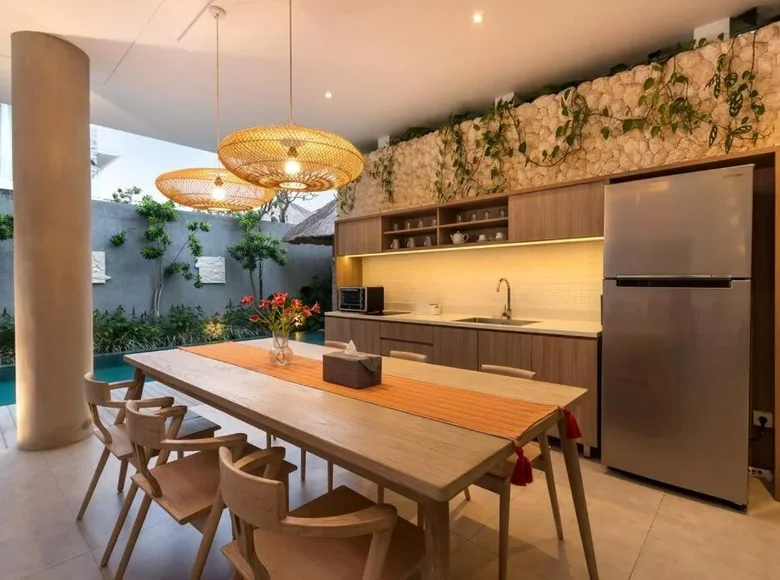 Вилла 3 спальни 300 м² Kerobokan Kelod, Индонезия