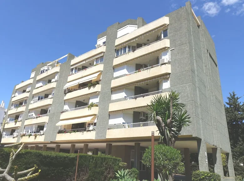 2 bedroom apartment 75 m² Benalmadena, Spain