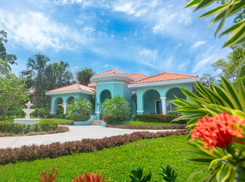 Дом 4 спальни 511 м² Roatan, Гондурас