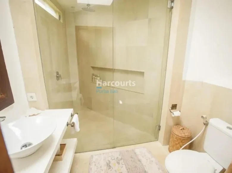 4-Schlafzimmer-Villa 300 m² Pecatu, Indonesien