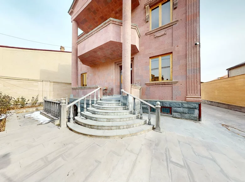 Manoir 6 chambres 1 000 m² Erevan, Arménie