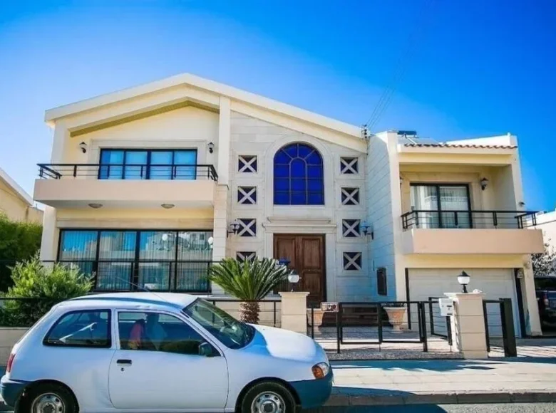 Haus 5 Schlafzimmer 318 m² Paphos, Zypern