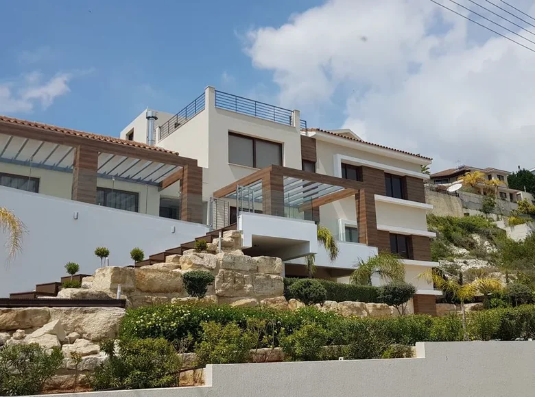 Villa 630 m² Comunidad St. Tychon, Chipre