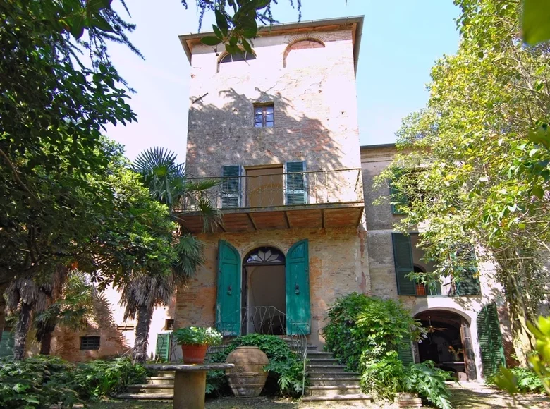 Villa 20 habitaciones 700 m² Castiglione del Lago, Italia