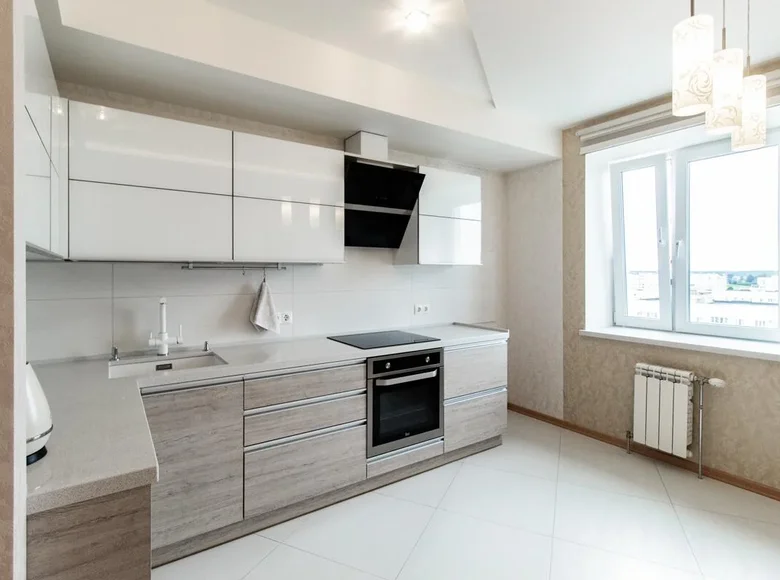 Apartamento 4 habitaciones 94 m² Minsk, Belarús