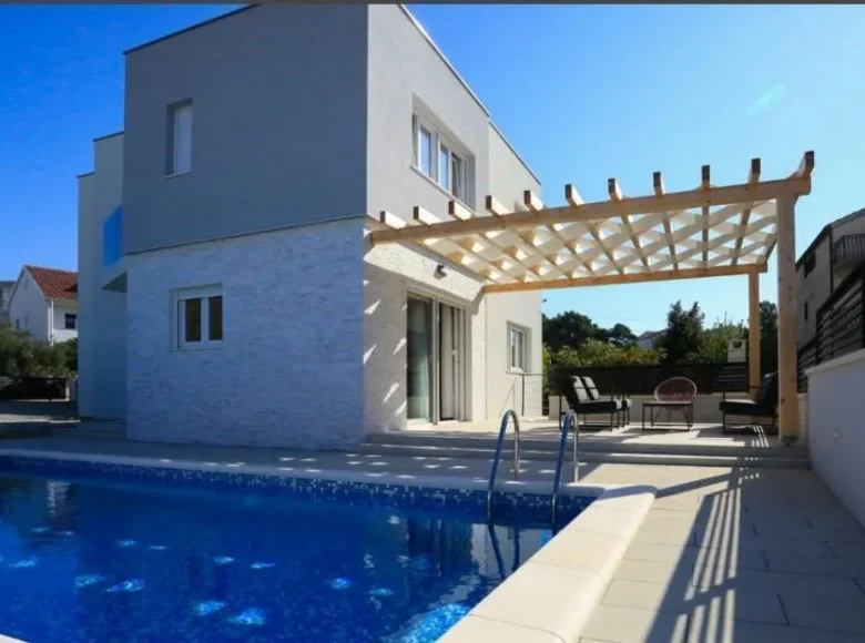 Villa 4 chambres 197 m² Brodarica, Croatie