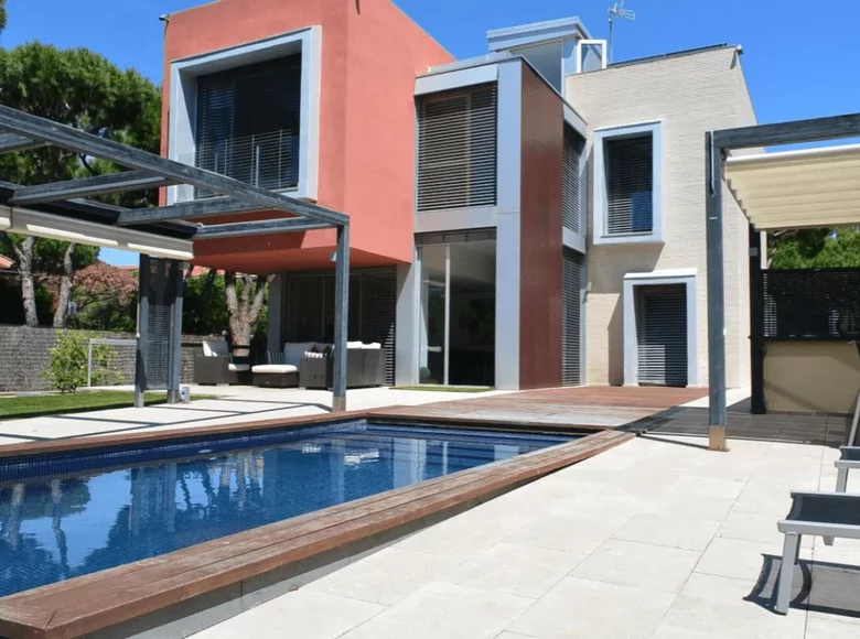 Casa 6 habitaciones 450 m² Costa del Garraf, España