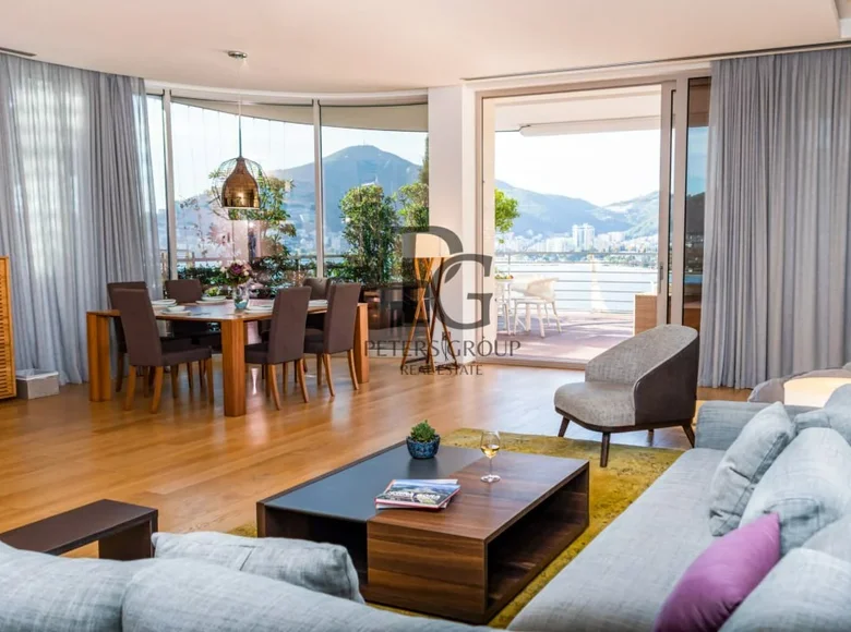 Wohnung 3 Schlafzimmer 457 m² Budva, Montenegro