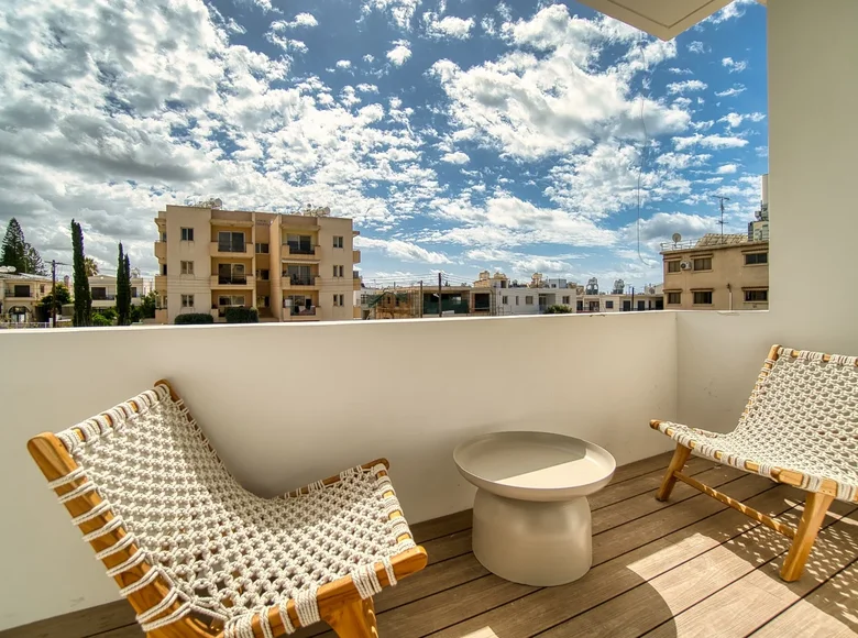 Mieszkanie 2 pokoi 67 m² Pafos, Cypr