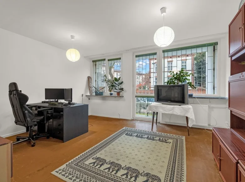 Квартира 3 комнаты 45 м² Варшава, Польша