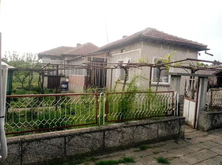2 bedroom house 120 m² General Toshevo, Bulgaria