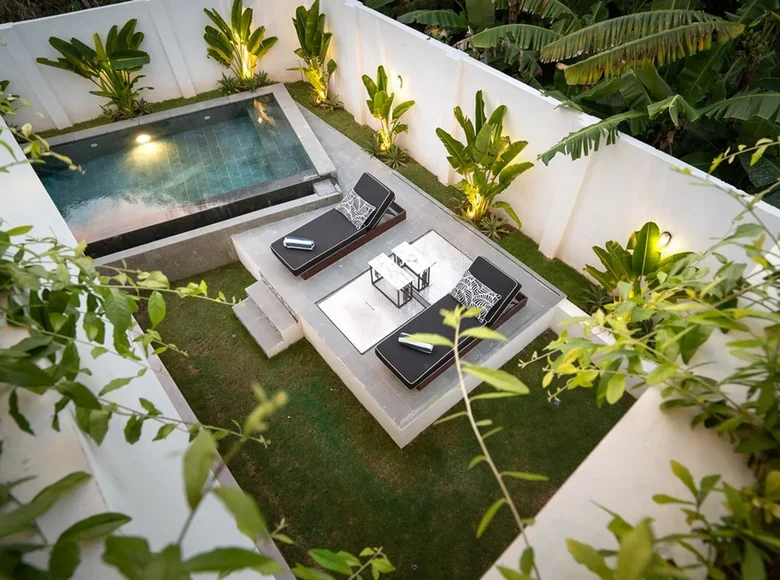 4 bedroom Villa 307 m² Tibubeneng, Indonesia