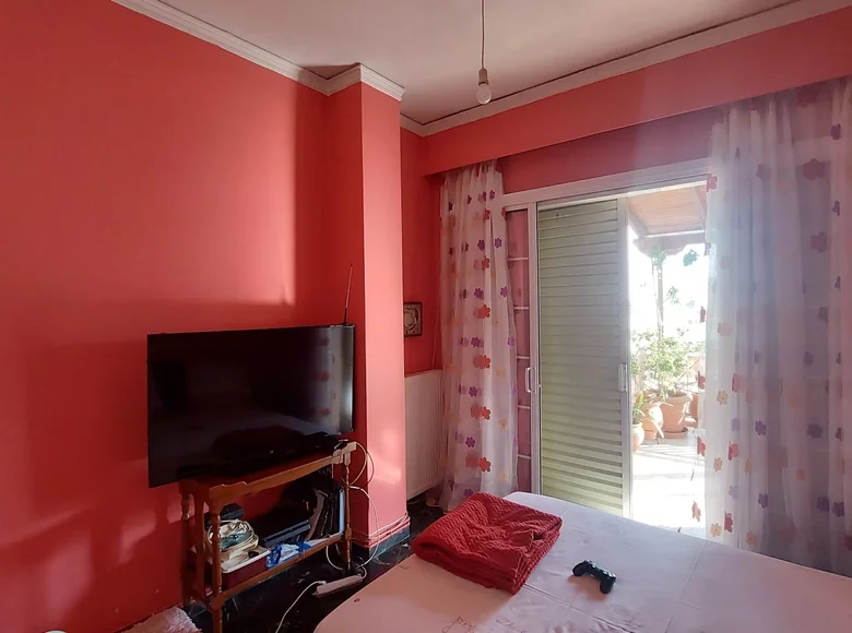 Mieszkanie 3 pokoi 80 m² Pireus, Grecja