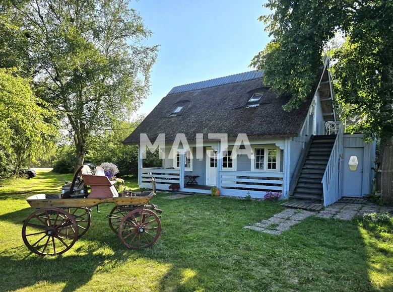 Cottage 4 bedrooms 130 m² Pape, Latvia