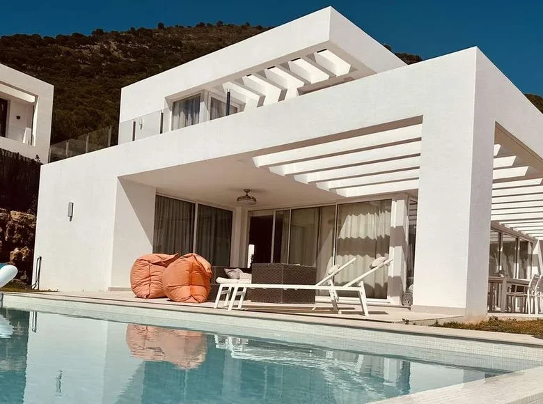 4 bedroom Villa 346 m² Fuengirola, Spain