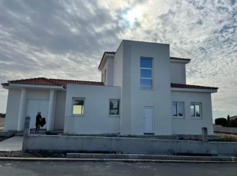 Casa 4 habitaciones 207 m² Peyia, Chipre