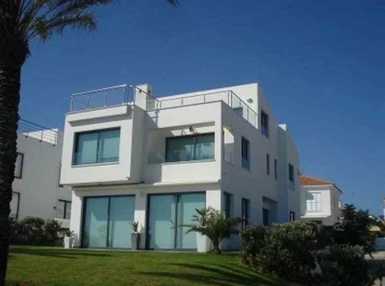 6 bedroom house 235 m² Protaras, Cyprus