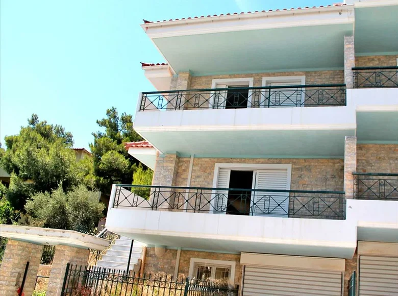 3 bedroom townthouse 240 m² Athens, Greece