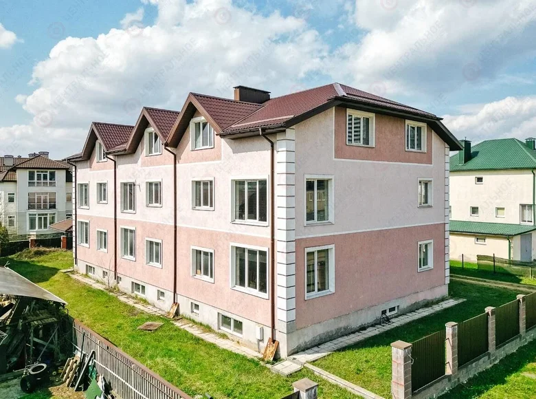 Mieszkanie 4 pokoi 216 m² Mińsk, Białoruś