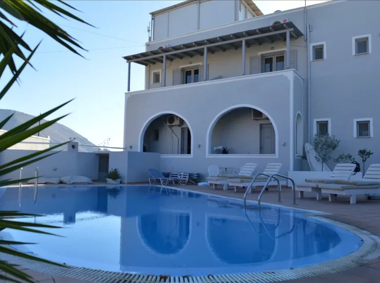 Hôtel 345 m² à Perissa, Grèce