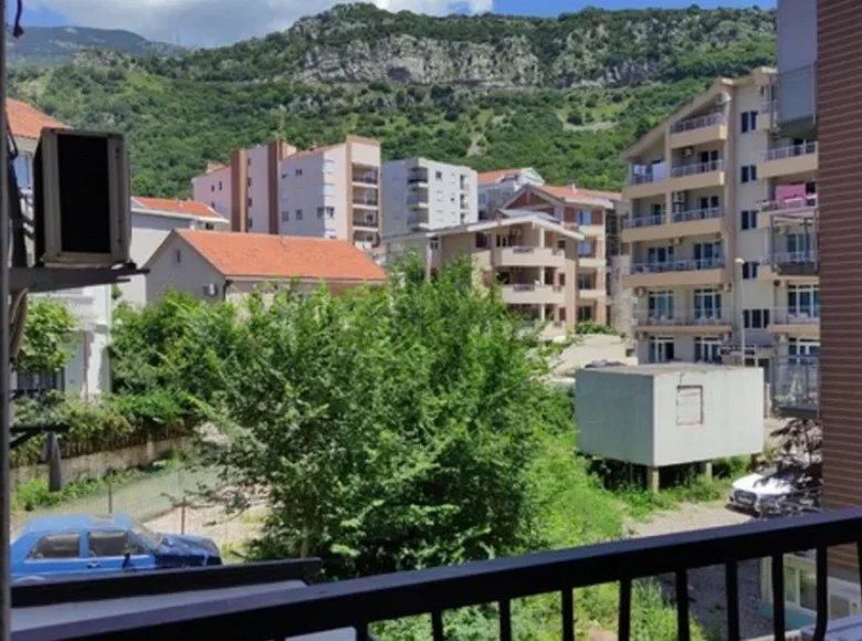 Mieszkanie 2 pokoi 72 m² Budva, Czarnogóra