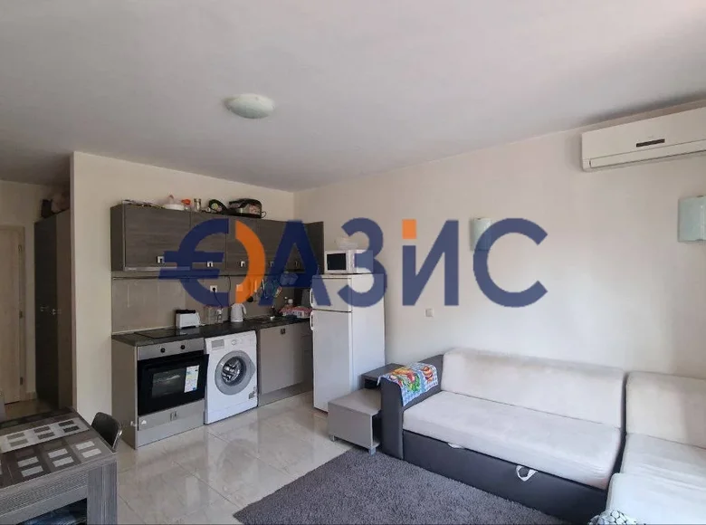 1 bedroom apartment 64 m² Sveti Vlas, Bulgaria