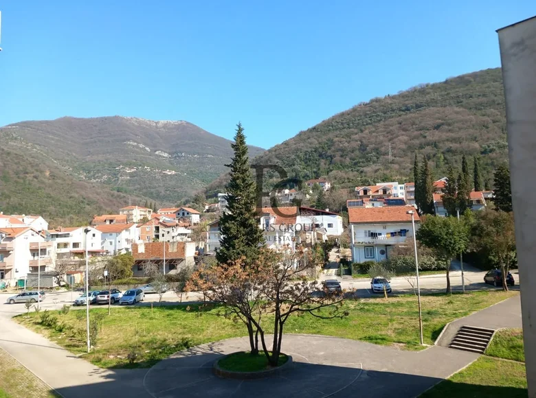 Wohnung 2 Schlafzimmer  Tivat, Montenegro