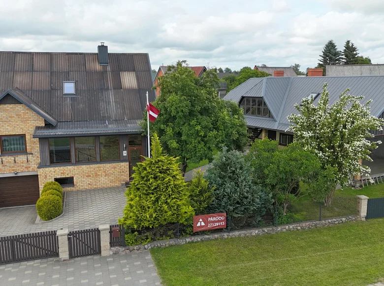 Dom 6 pokojów 151 m² Grobin, Łotwa