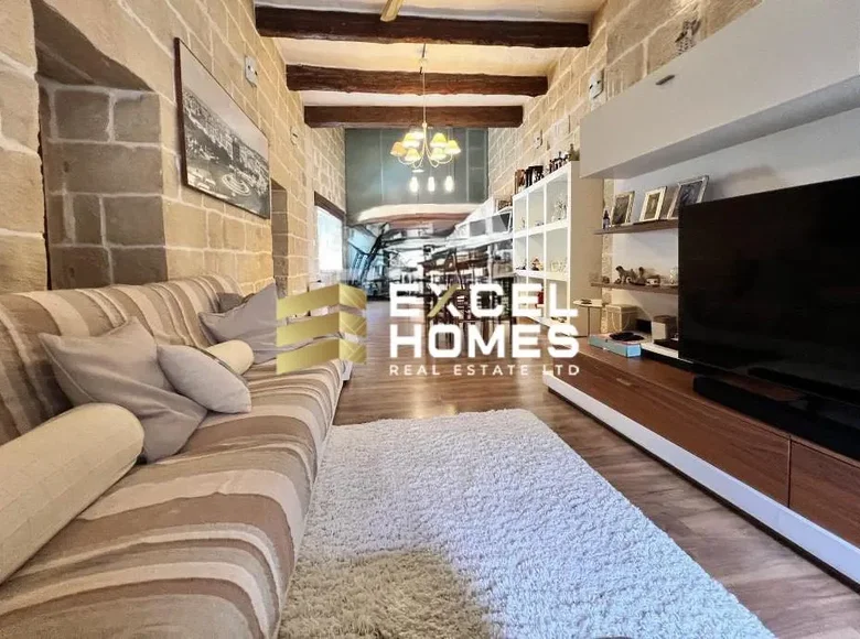 3 bedroom house  Mosta, Malta