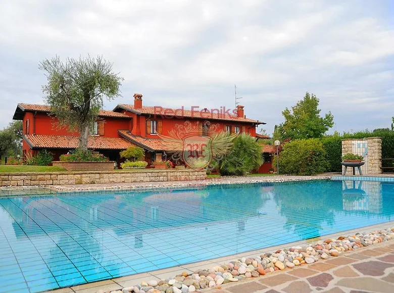 5 bedroom villa 600 m² Italy, Italy