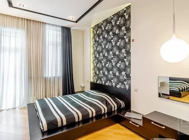 Mieszkanie 3 pokoi 90 m² Tbilisi, Gruzja