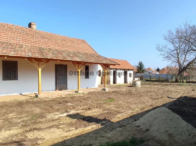 Dom 2 pokoi 44 m² Tiszafuered, Węgry