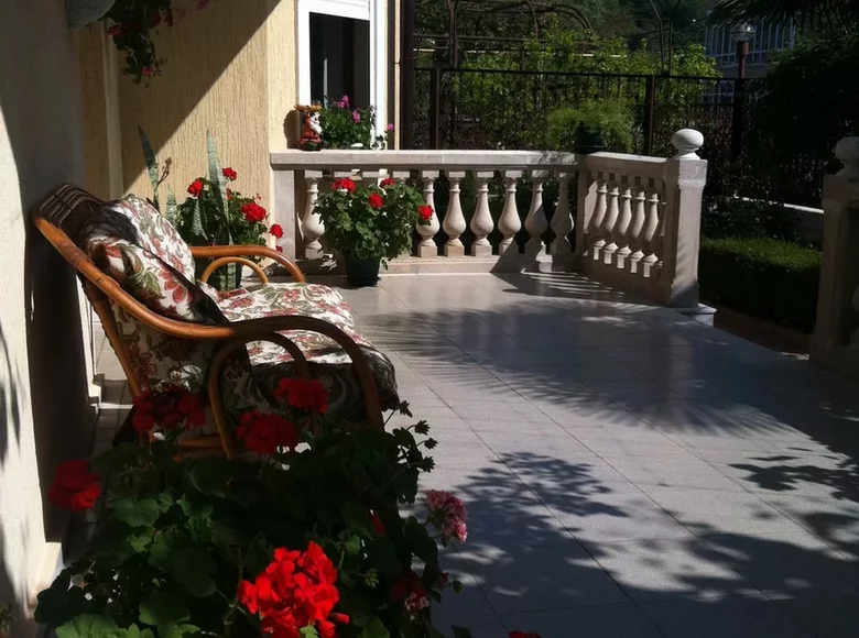 5 room house 317 m² Resort Town of Sochi (municipal formation), Russia