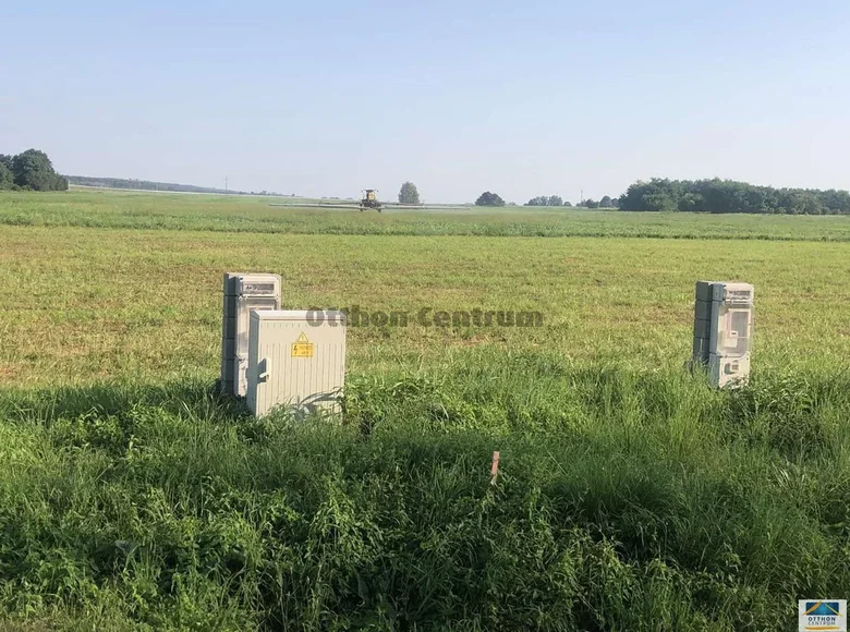 Grundstück 1 000 m² St. Georgen am Plattensee, Ungarn