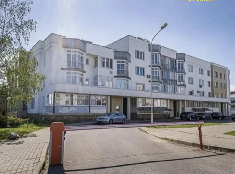 Mieszkanie 2 pokoi 80 m² Mińsk, Białoruś