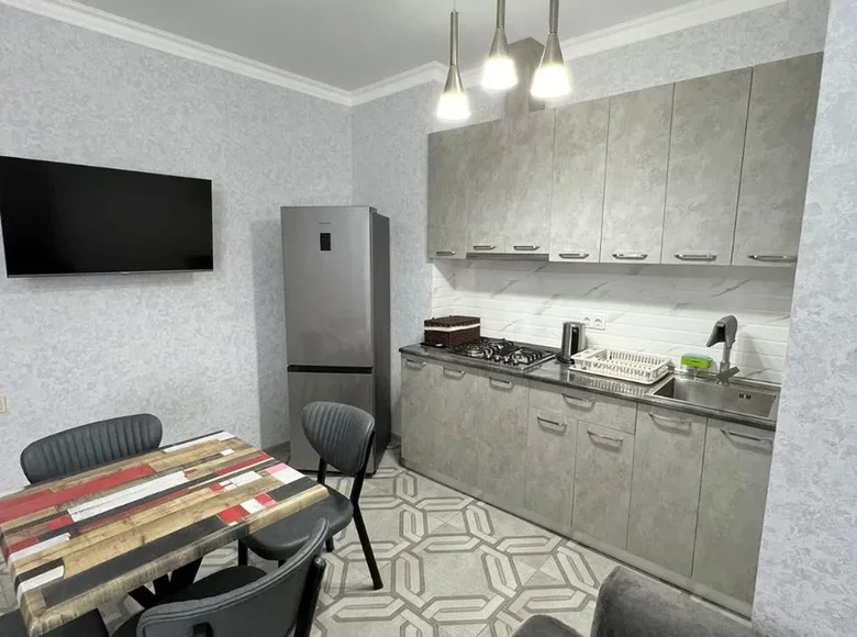 Mieszkanie 2 pokoi 82 m² Batumi, Gruzja