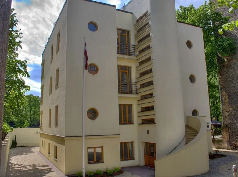 Dochodowa nieruchomość 699 m² Ryga, Łotwa