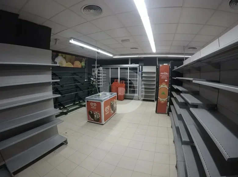 Shop 191 m² in Spain, Spain