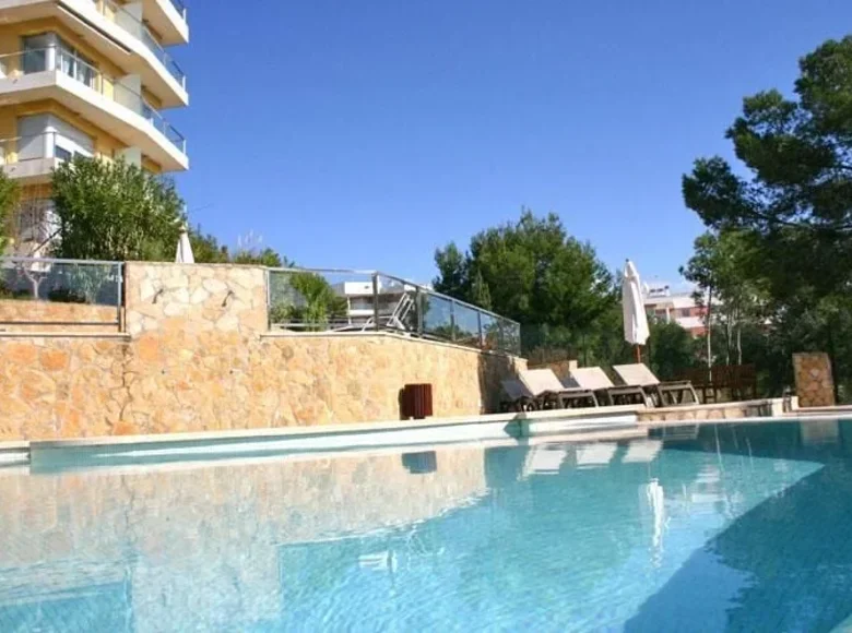 Mieszkanie 4 pokoi 173 m² Sol de Mallorca, Hiszpania